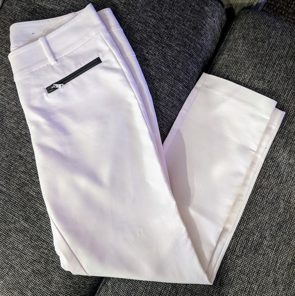 Ann Taylor | Signature Trouser Pant with Leatherette Zipper Detail - White, Sz 4